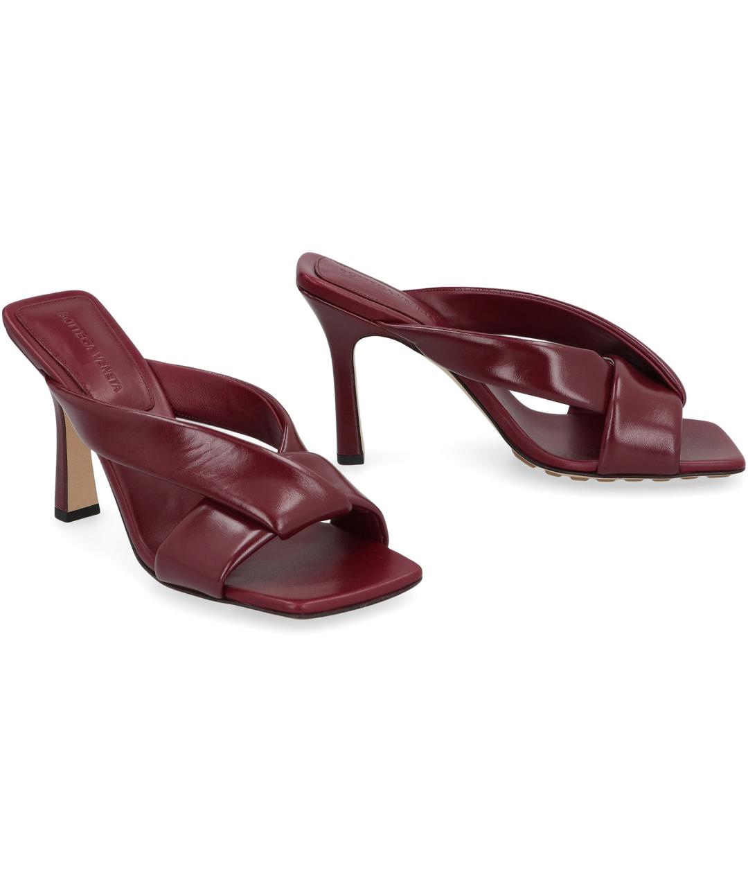 BOTTEGA VENETA Бордовые кожаные мюли, фото 3