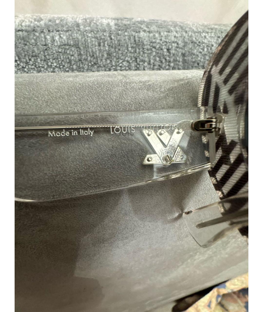 LOUIS VUITTON Серые пластиковые солнцезащитные очки, фото 8