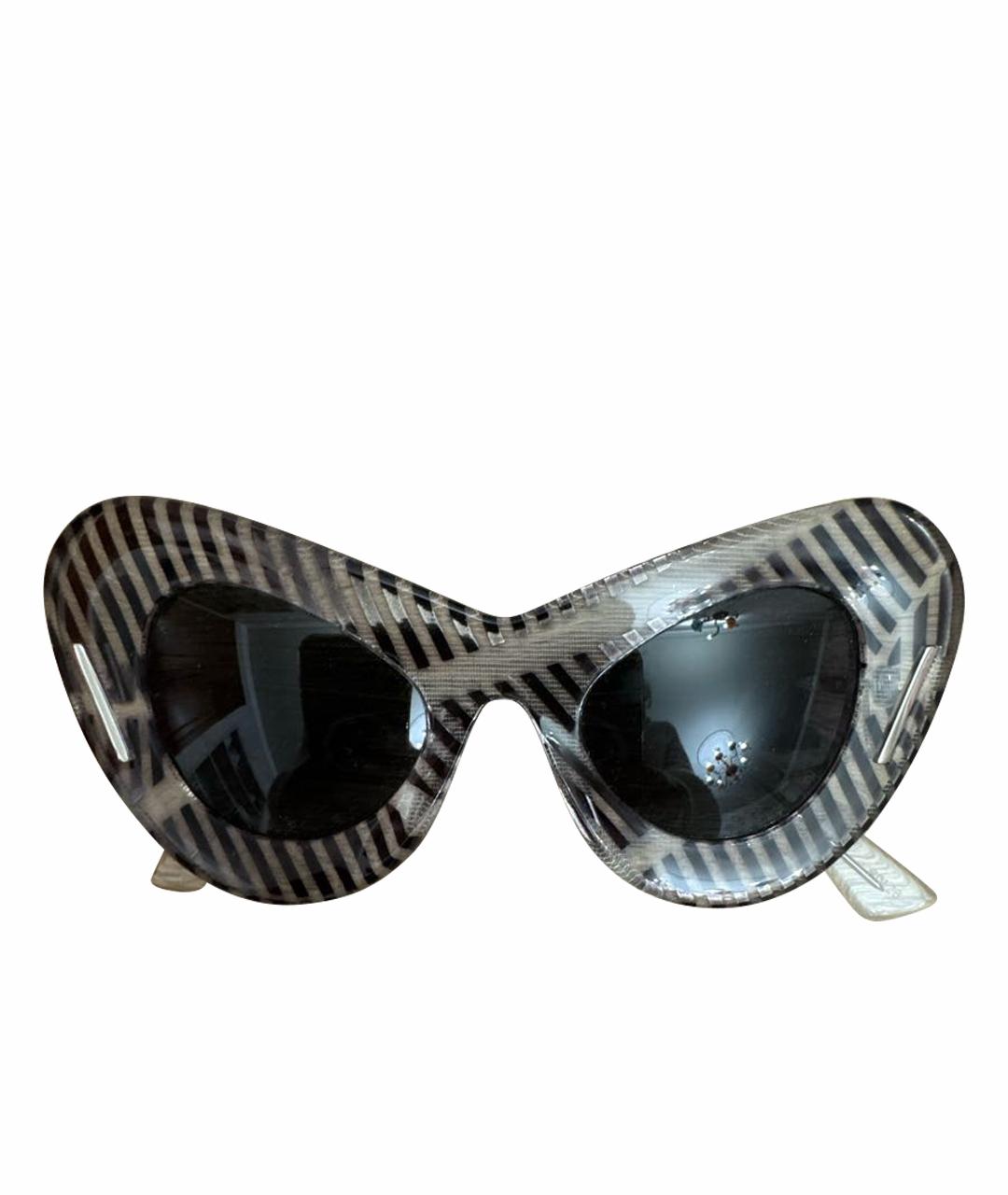 LOUIS VUITTON Серые пластиковые солнцезащитные очки, фото 1