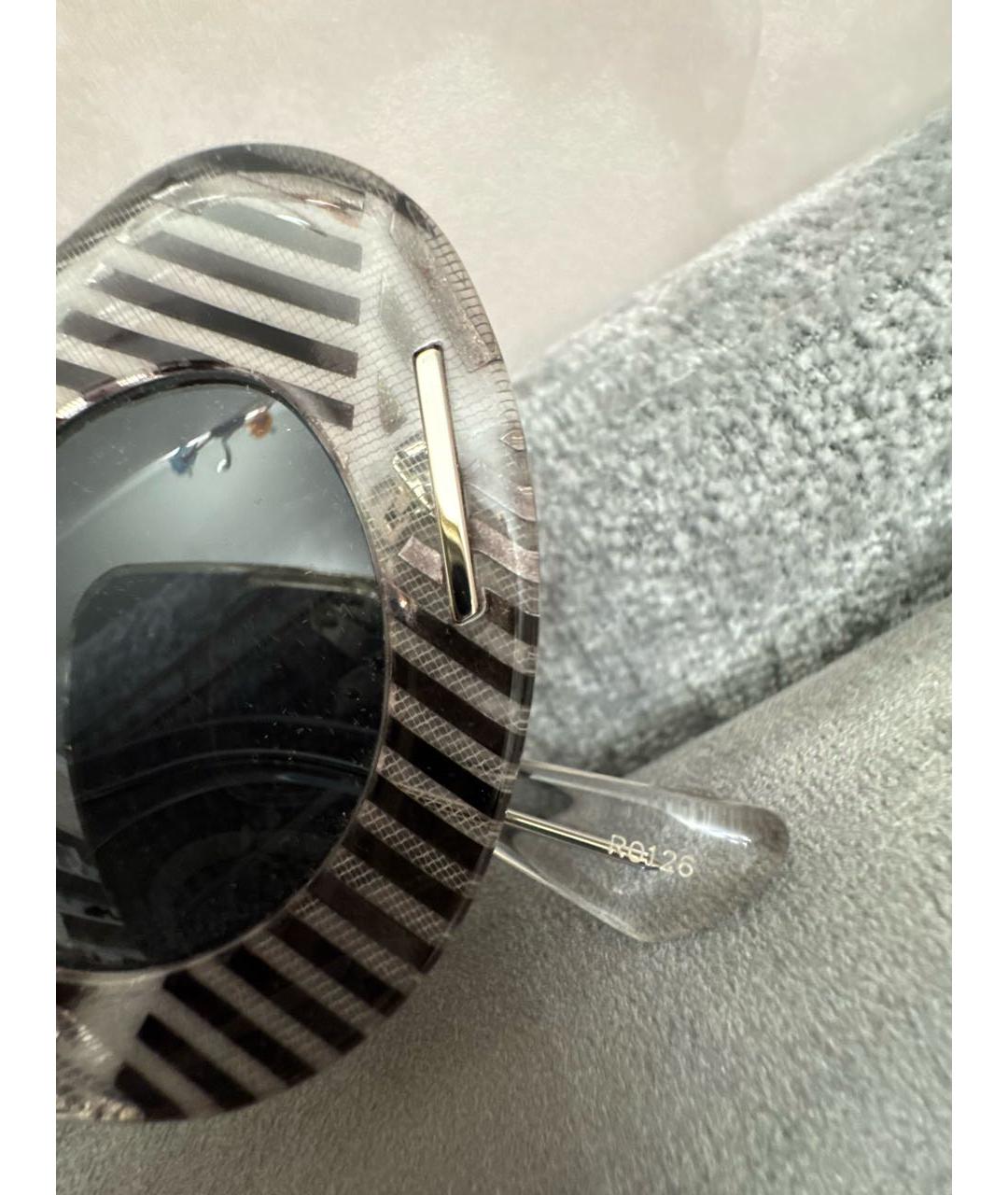 LOUIS VUITTON Серые пластиковые солнцезащитные очки, фото 7