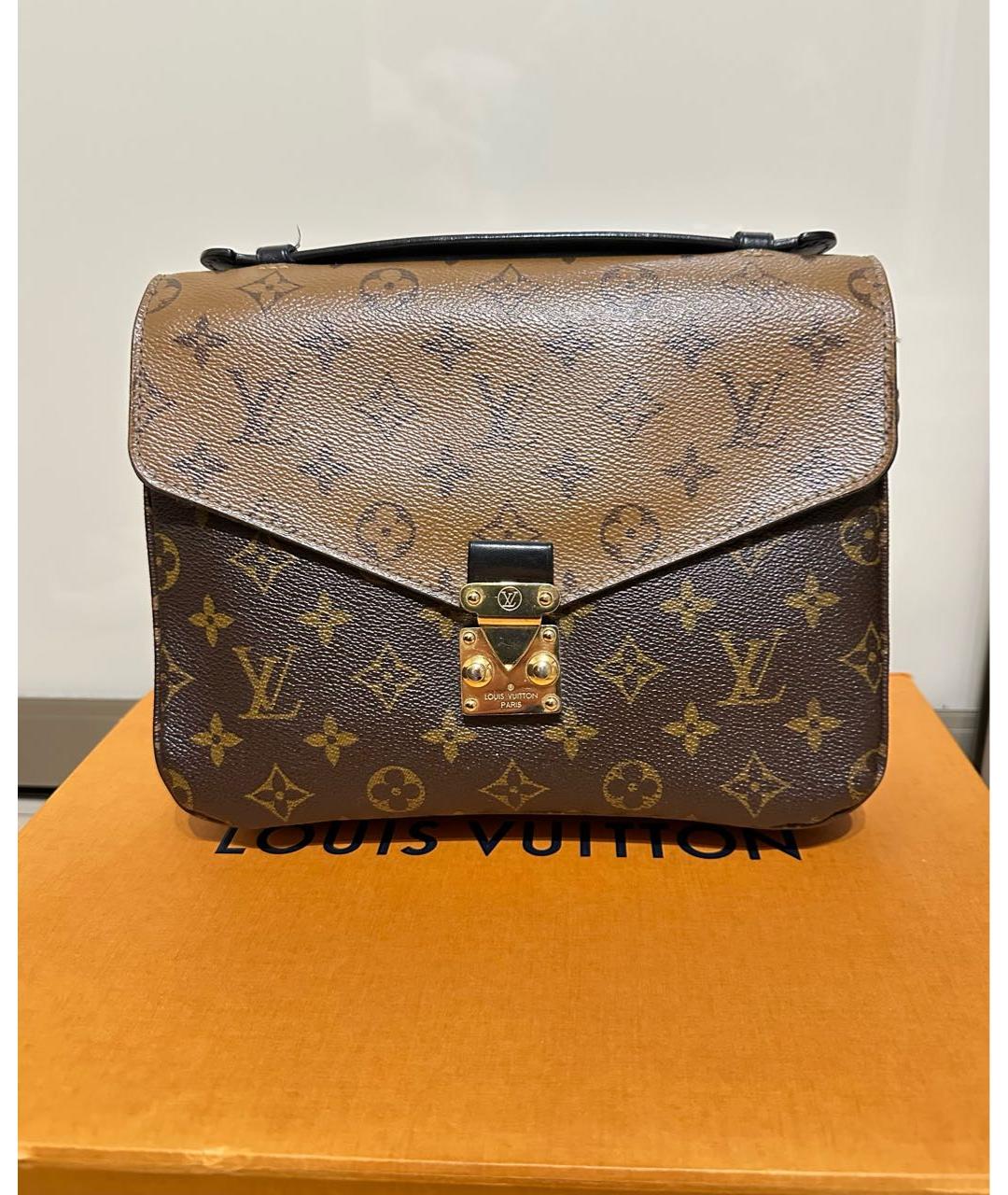 LOUIS VUITTON Коричневая сумка через плечо, фото 9