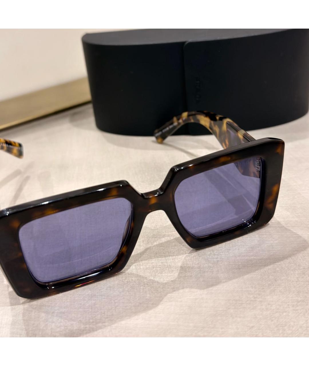 PRADA Коричневые солнцезащитные очки, фото 5