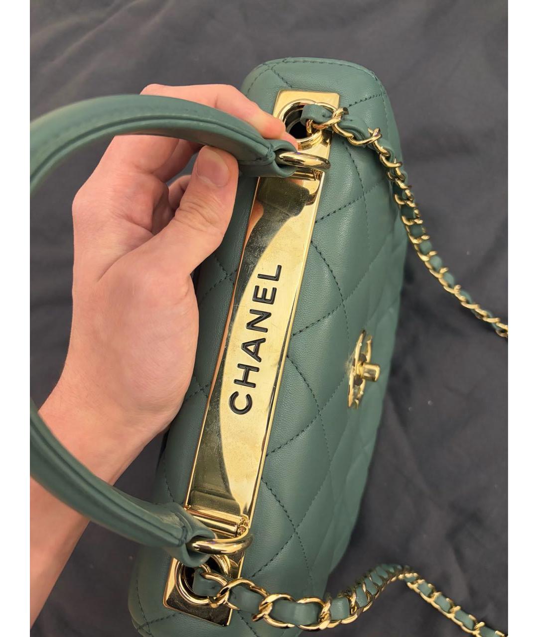 CHANEL Коралловая кожаная сумка с короткими ручками, фото 4