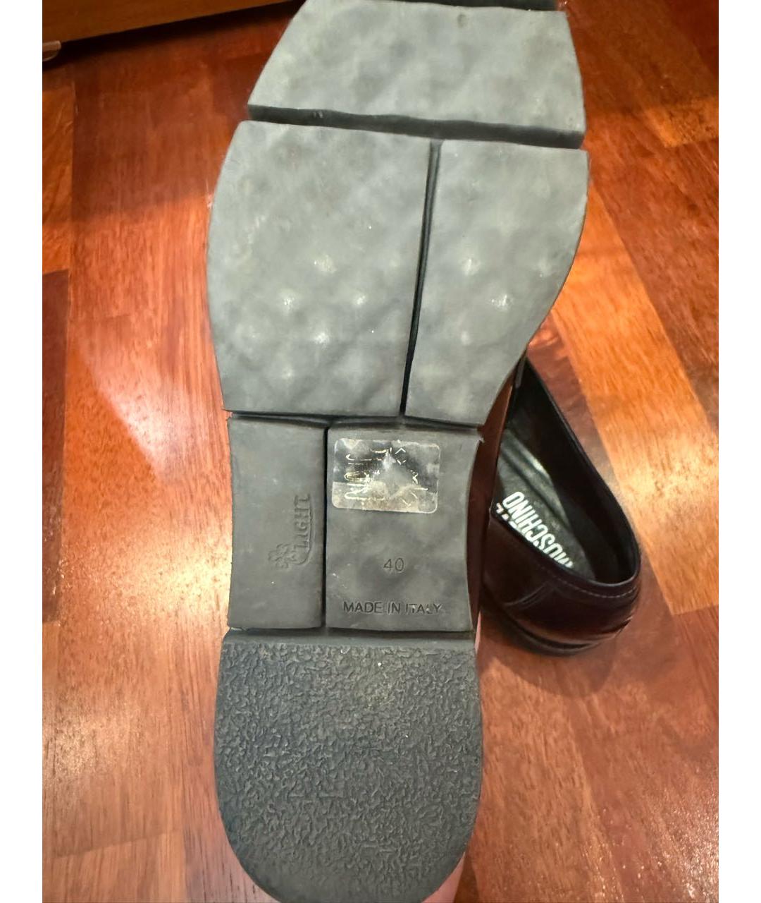 LOVE MOSCHINO Черные лоферы из лакированной кожи, фото 5