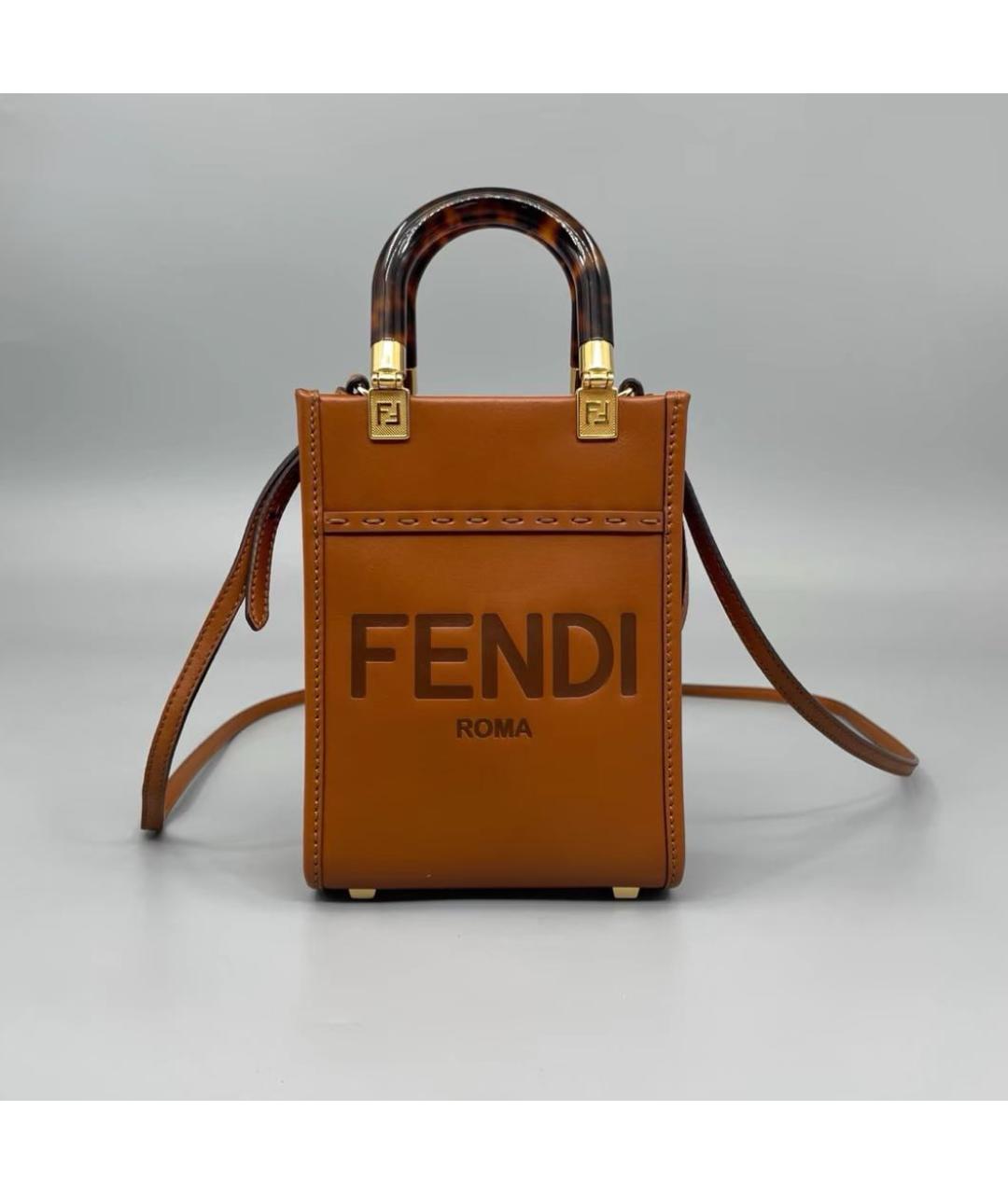 FENDI Коричневая кожаная сумка с короткими ручками, фото 2