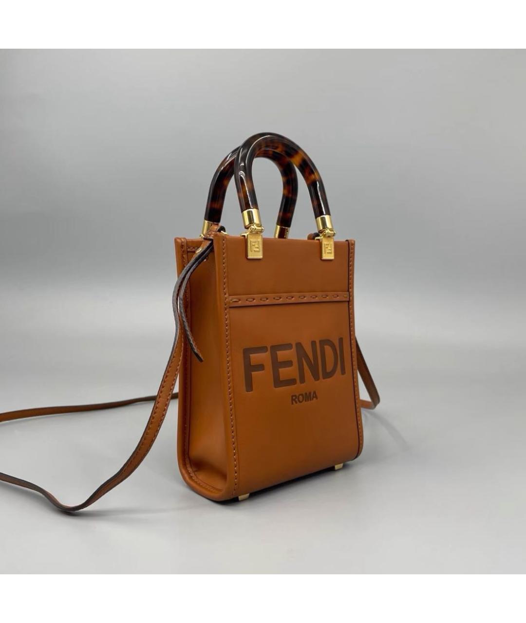 FENDI Коричневая кожаная сумка с короткими ручками, фото 3