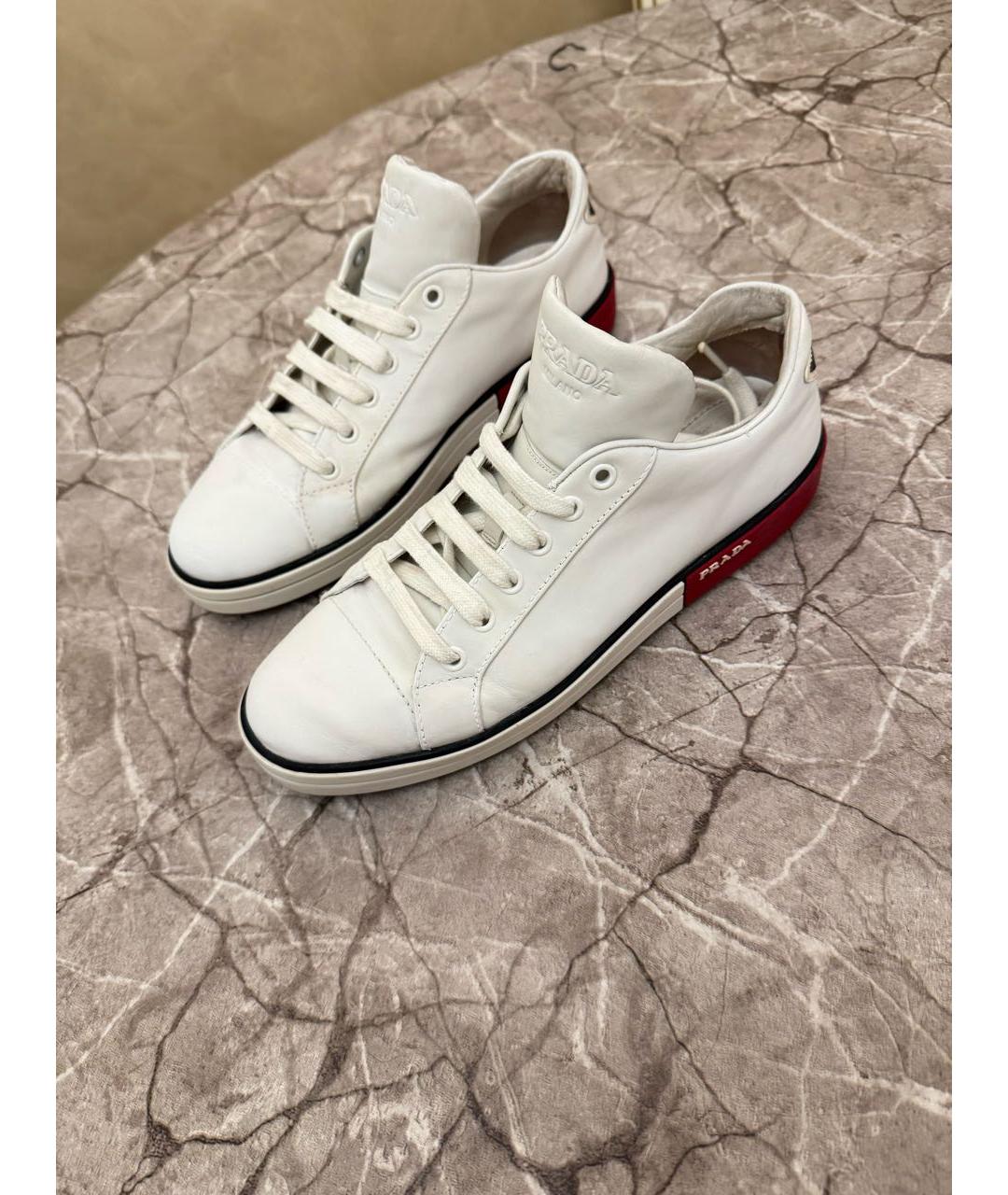 PRADA Белые кожаные кеды, фото 3