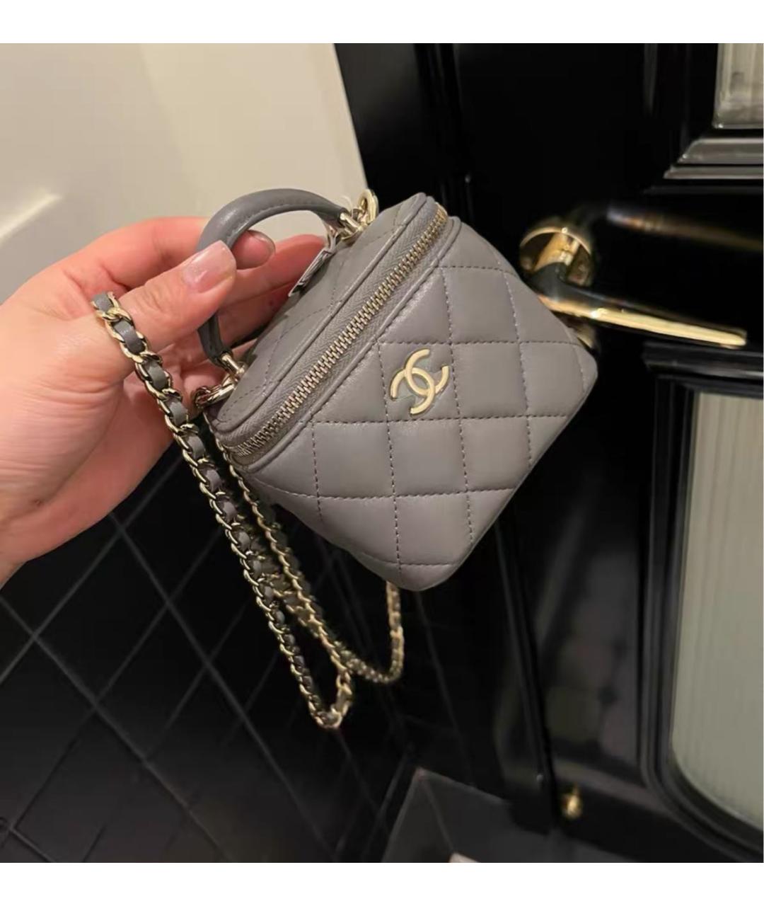 CHANEL Серая кожаная сумка через плечо, фото 5