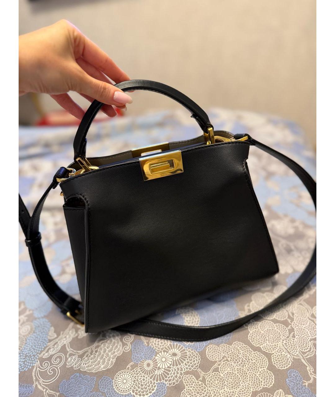 FENDI Черная кожаная сумка с короткими ручками, фото 5