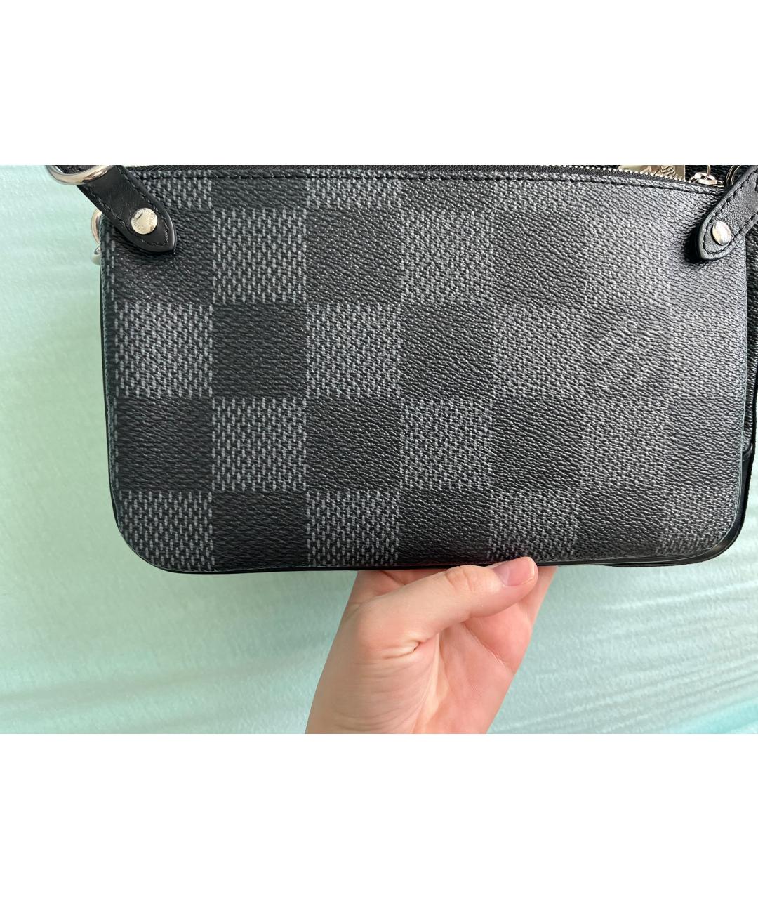 LOUIS VUITTON Черная кожаная сумка на плечо, фото 7