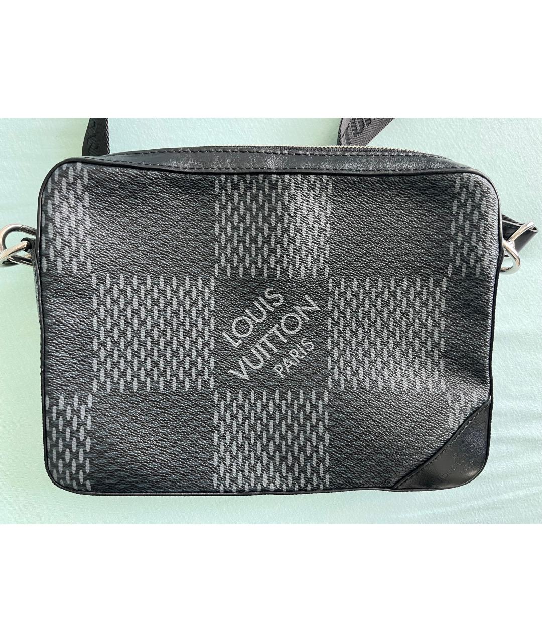 LOUIS VUITTON Черная кожаная сумка на плечо, фото 3