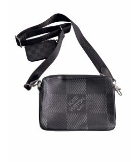 LOUIS VUITTON Сумка на плечо