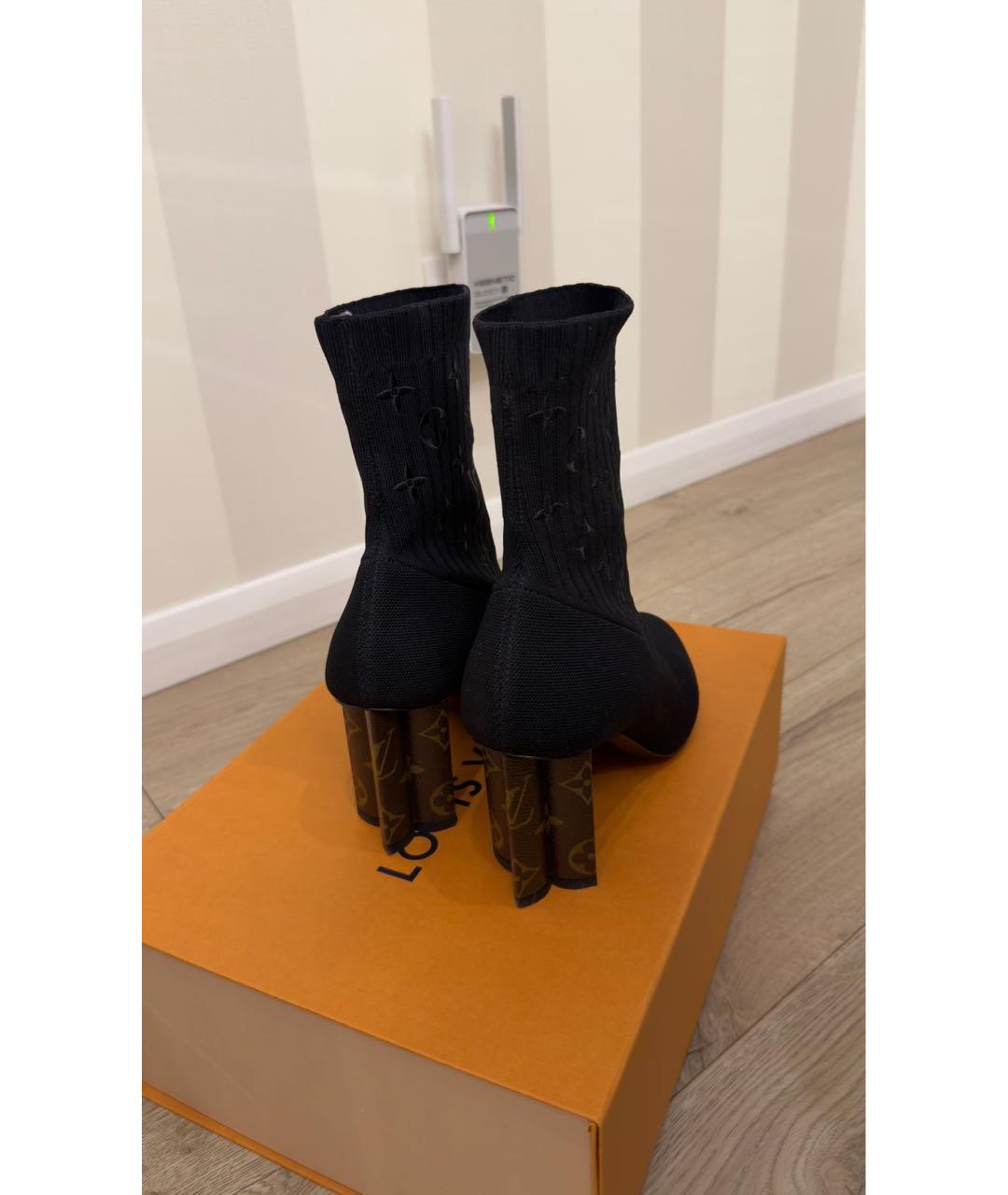LOUIS VUITTON Черные текстильные ботильоны, фото 5
