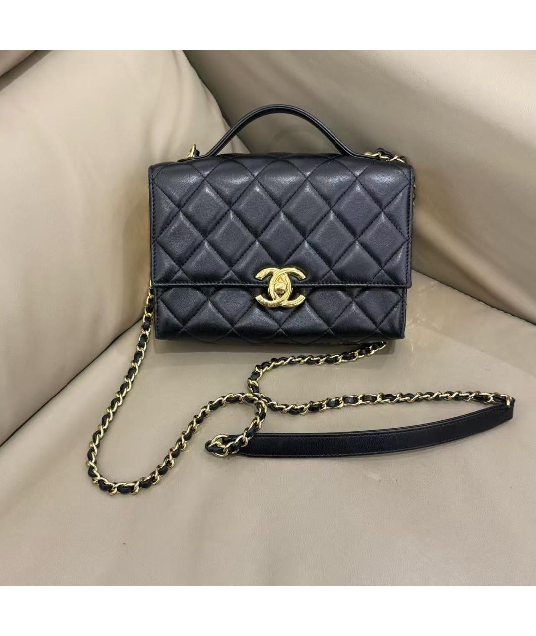 CHANEL Черная кожаная сумка через плечо, фото 2