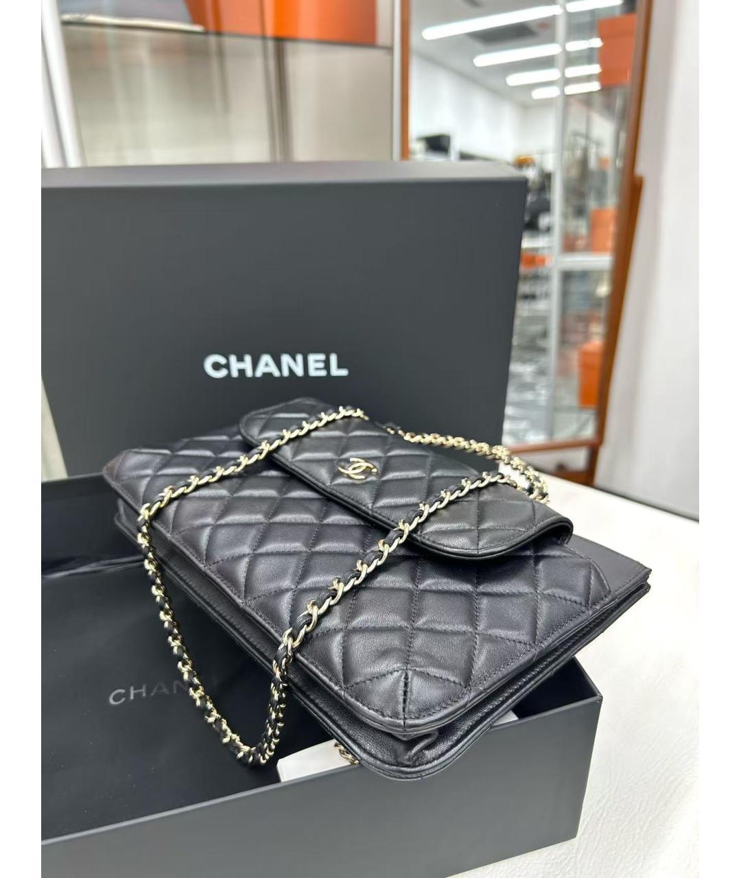 CHANEL Черная кожаная сумка через плечо, фото 5