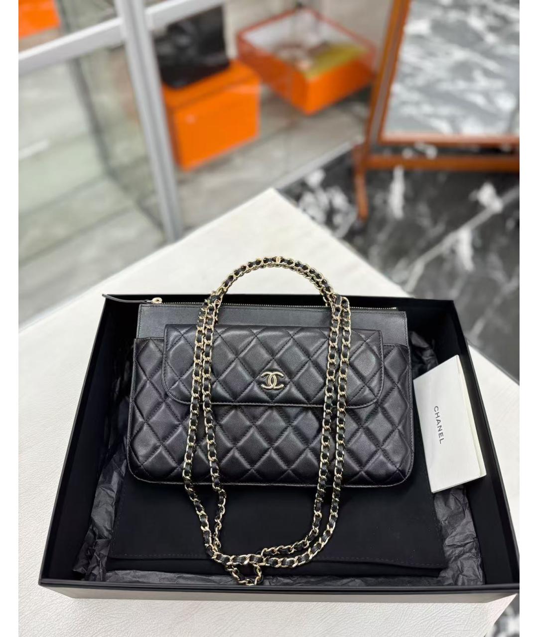 CHANEL Черная кожаная сумка через плечо, фото 2