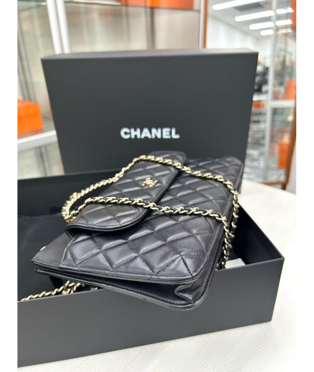 CHANEL Черная кожаная сумка через плечо, фото 6