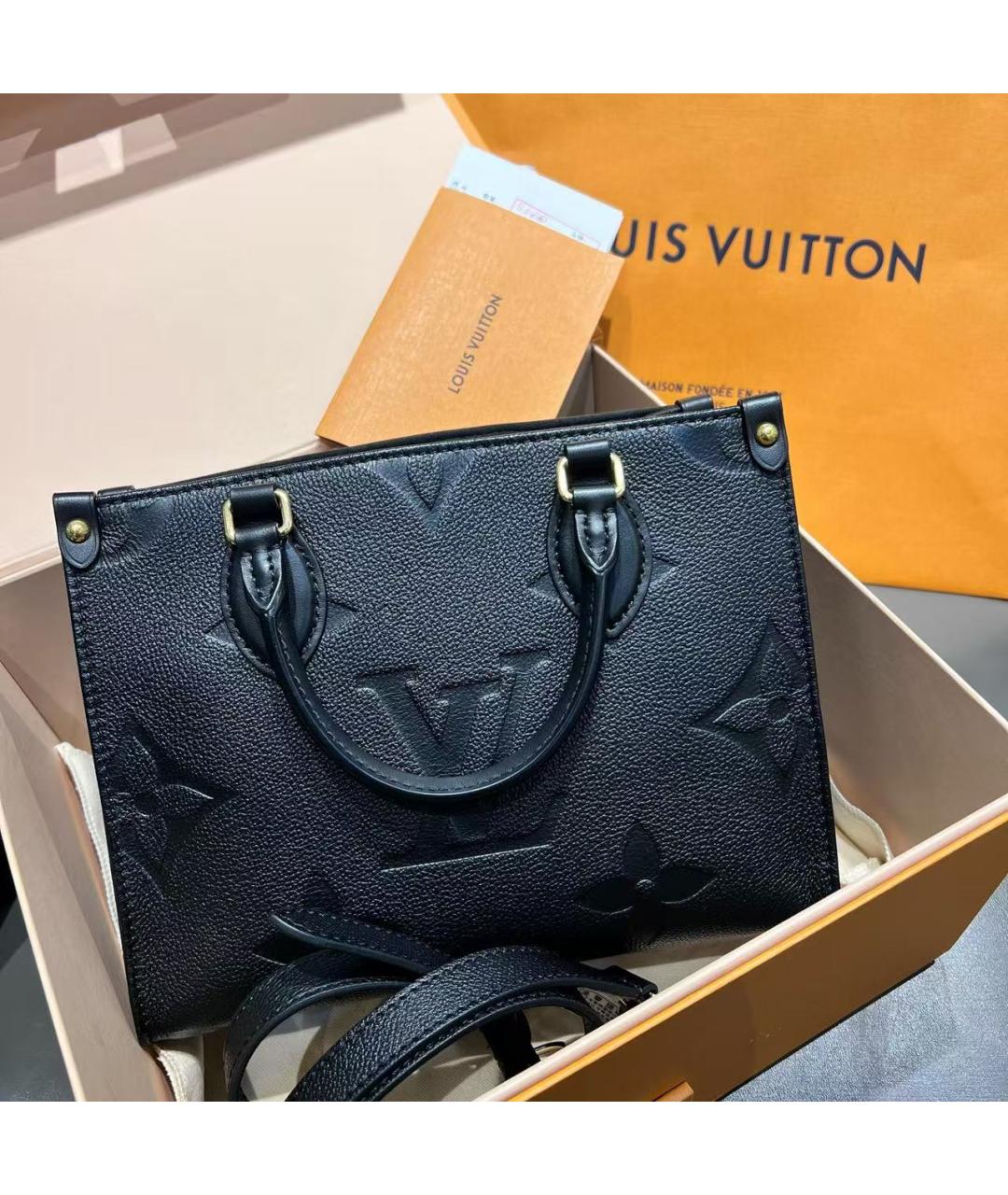 LOUIS VUITTON Черная кожаная сумка через плечо, фото 2