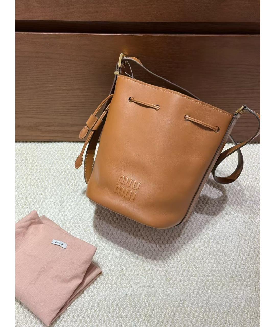 MIU MIU Кожаная сумка через плечо, фото 2