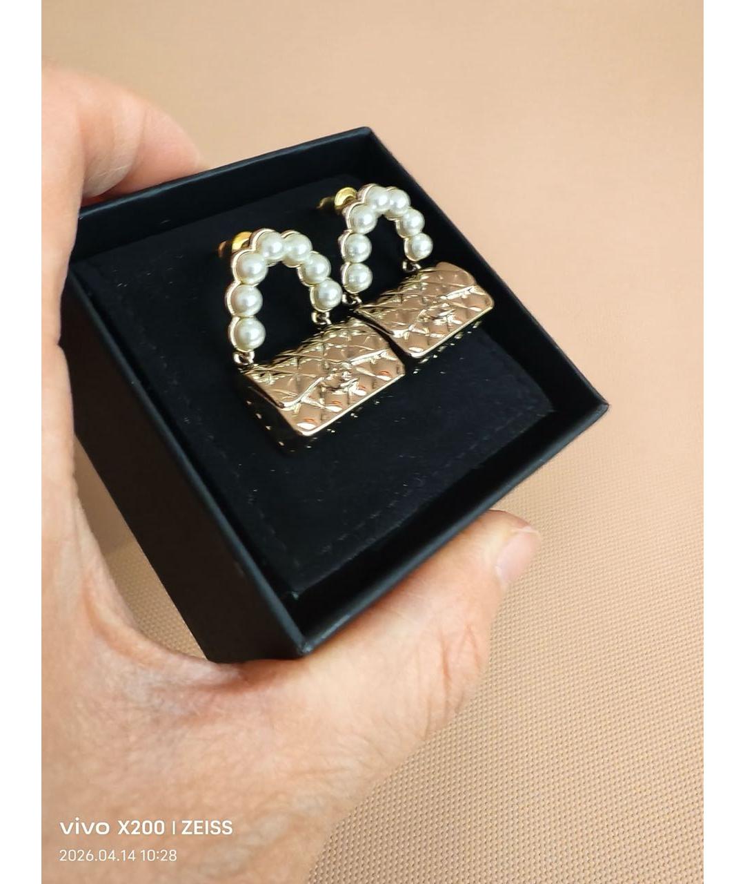 CHANEL Золотые металлические серьги, фото 2