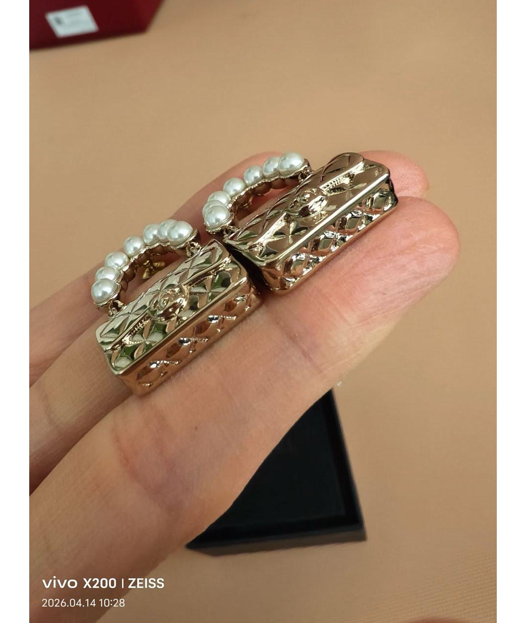 CHANEL Золотые металлические серьги, фото 5