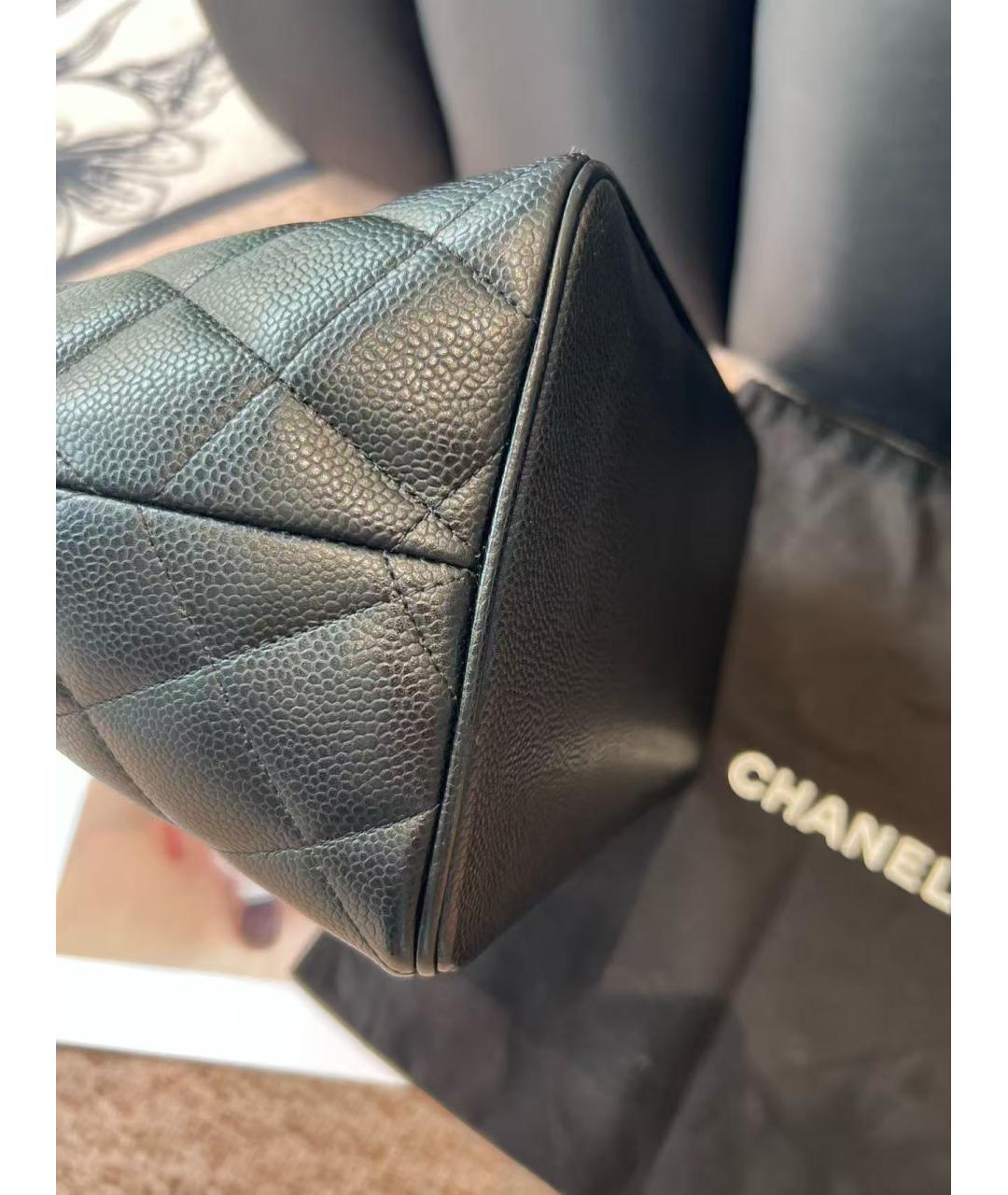 CHANEL Черная кожаная сумка тоут, фото 5