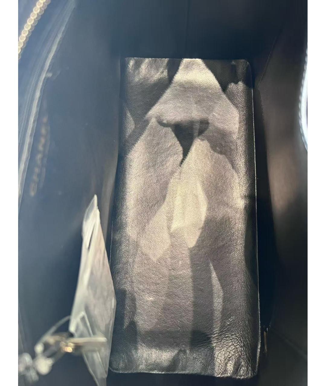 CHANEL Черная кожаная сумка тоут, фото 7