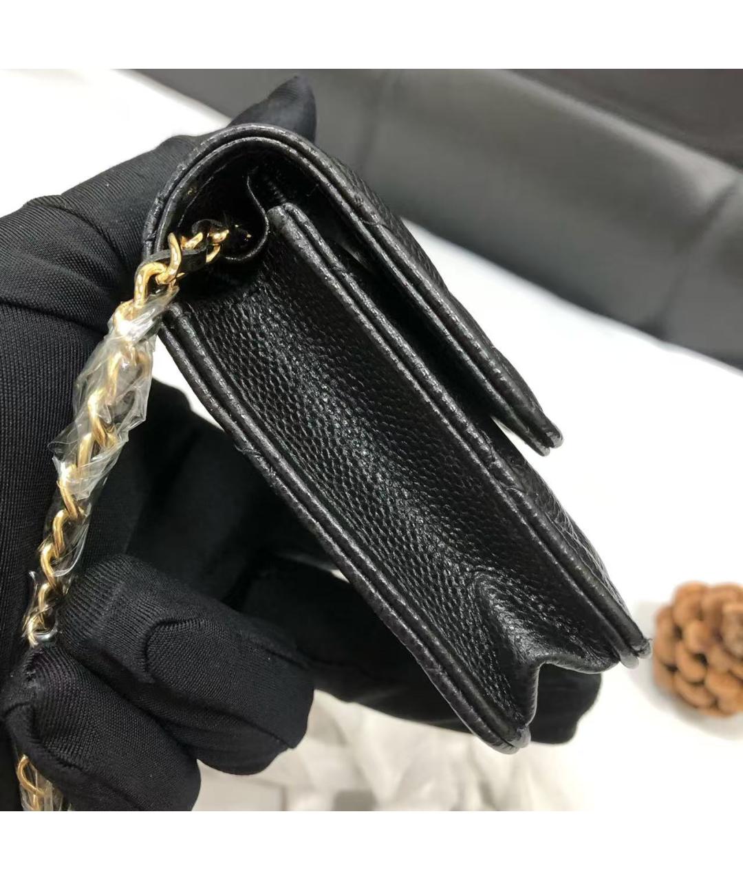 CHANEL Черная кожаная сумка через плечо, фото 4