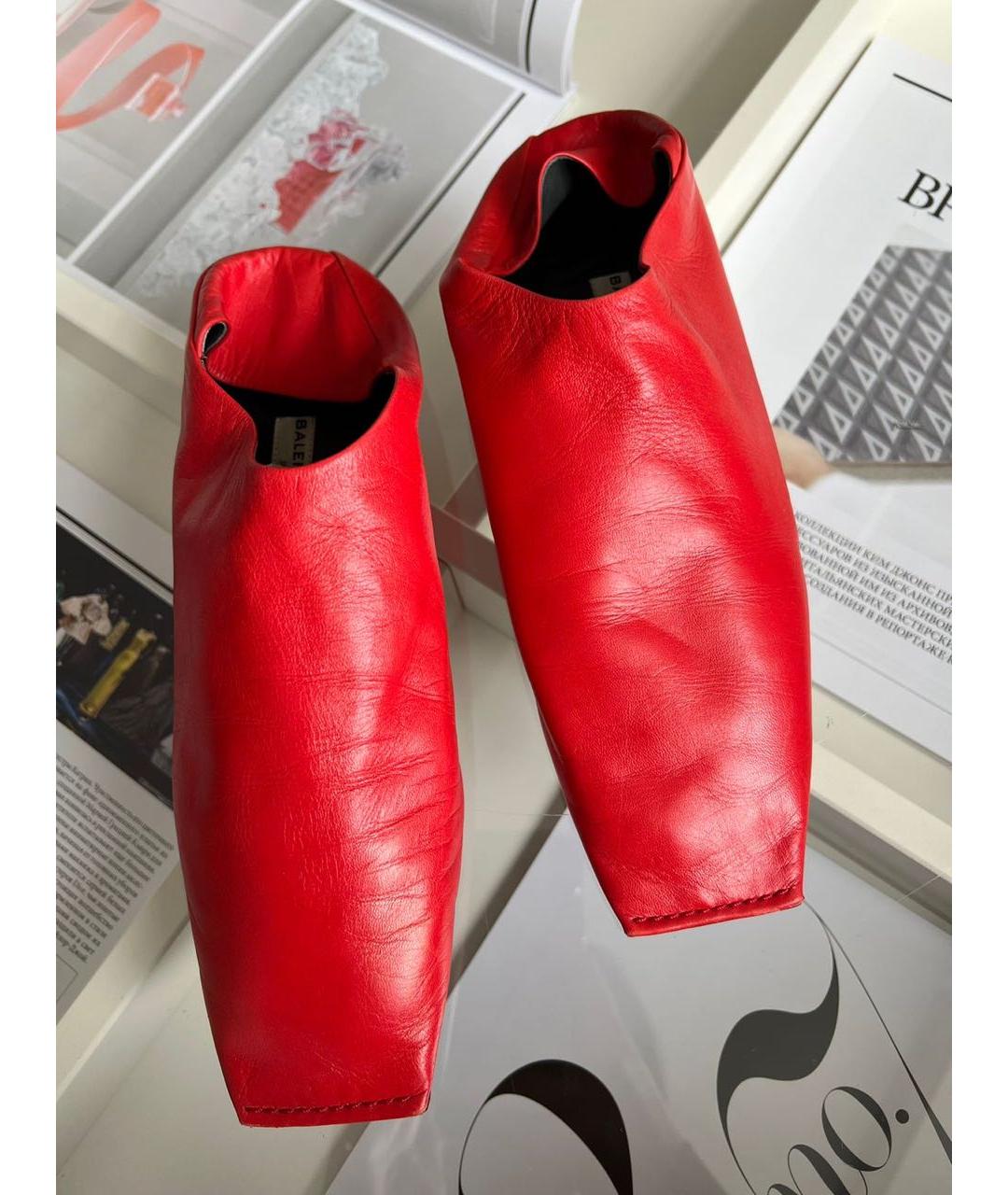 BALENCIAGA Красные мюли, фото 8