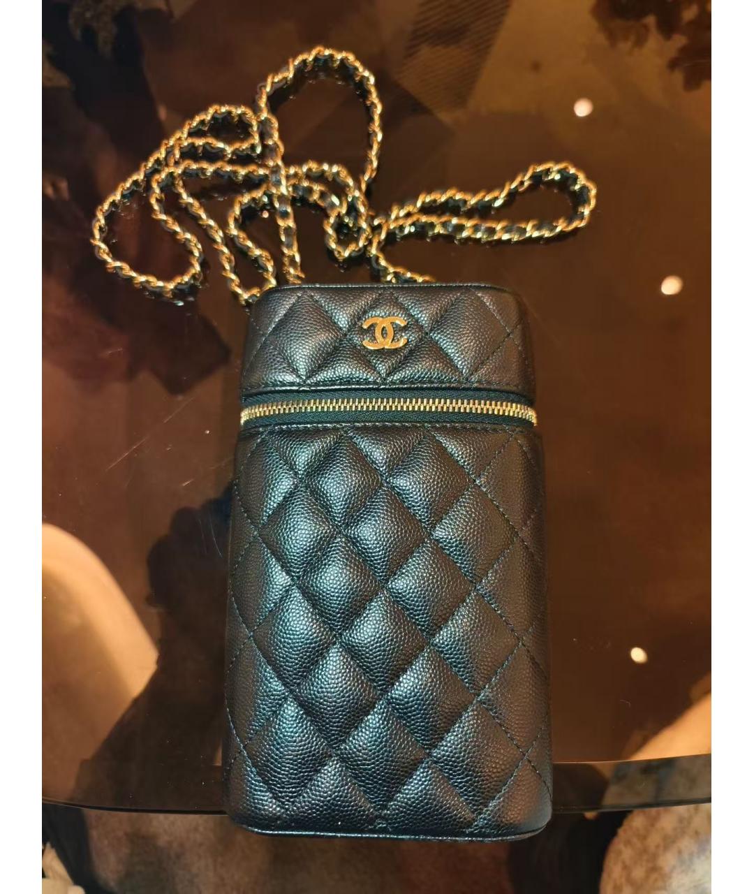 CHANEL Черная кожаная сумка через плечо, фото 2