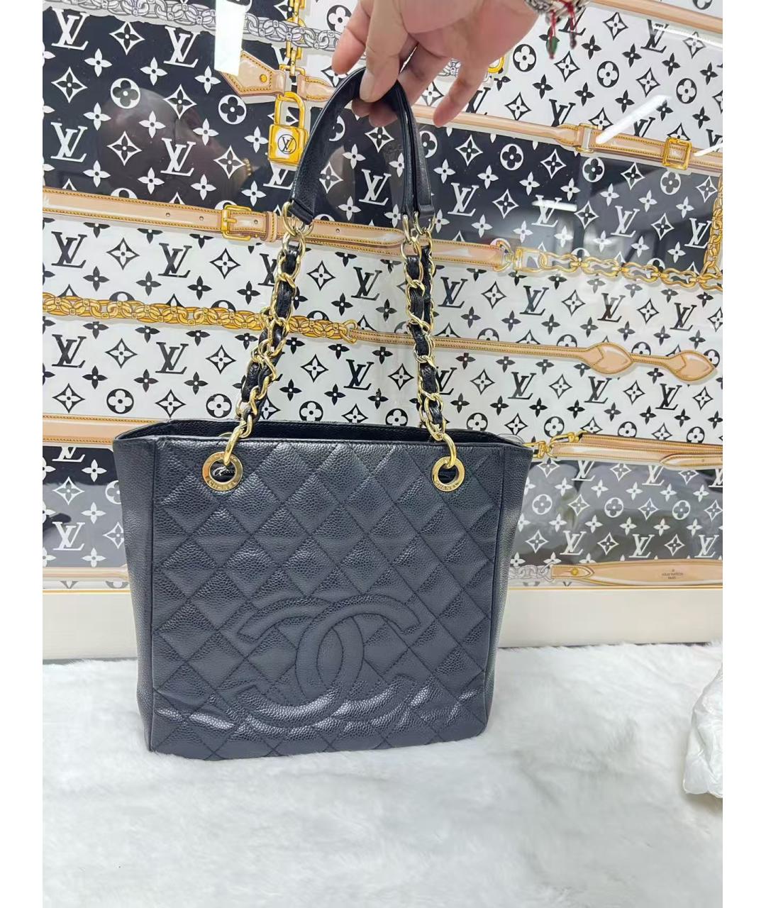 CHANEL Черная кожаная сумка тоут, фото 2