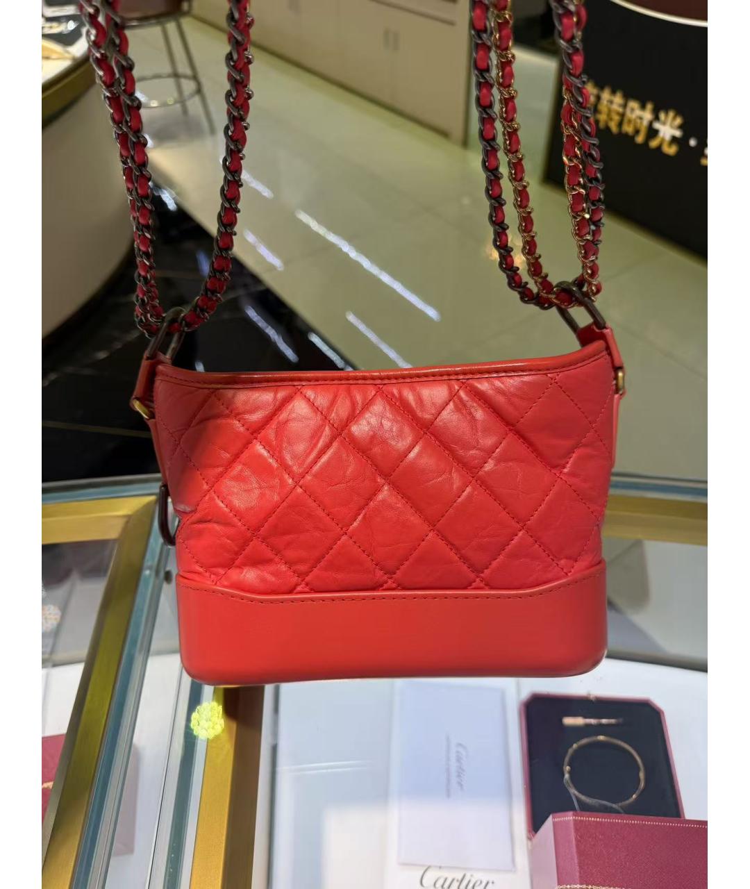 CHANEL Красная кожаная сумка через плечо, фото 3