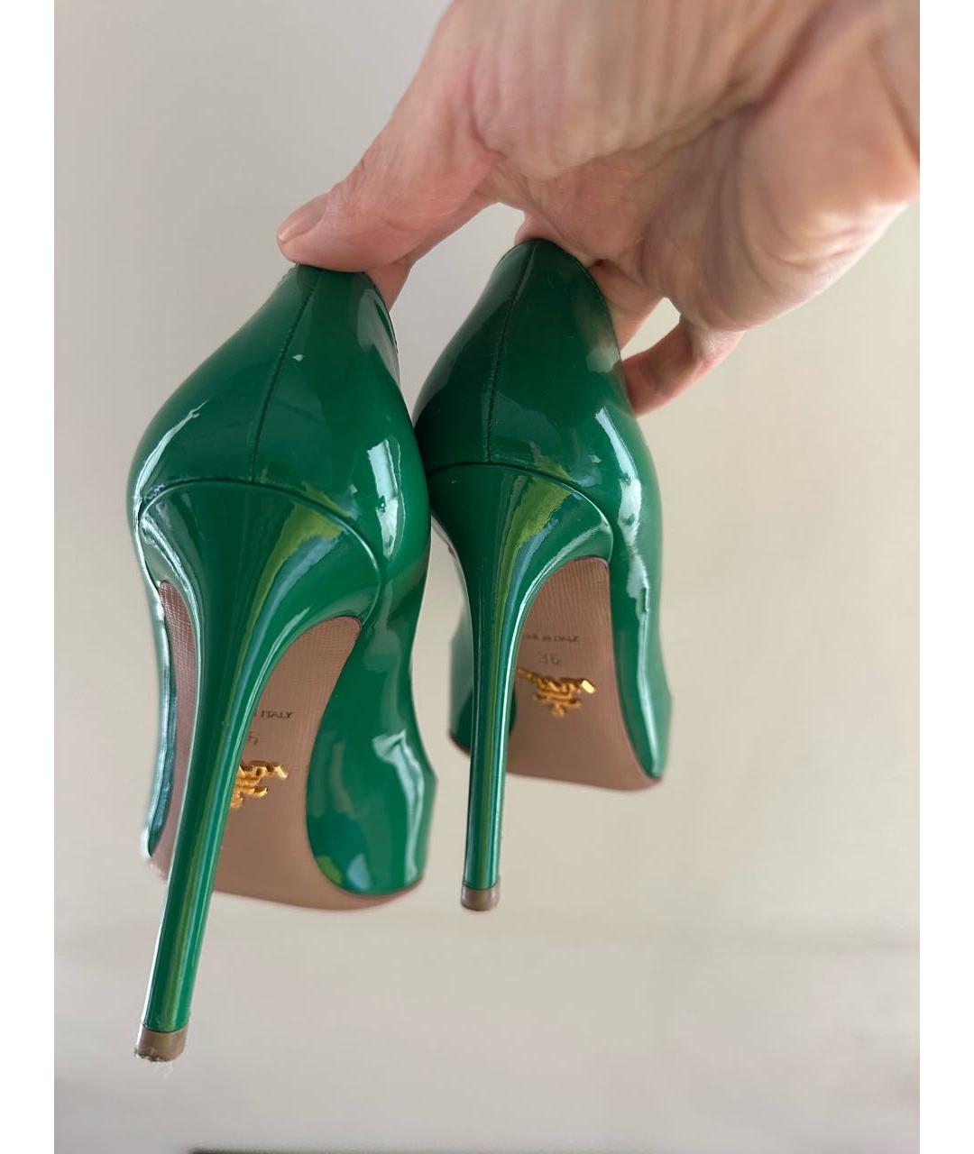 PRADA Зеленые туфли из лакированной кожи, фото 3