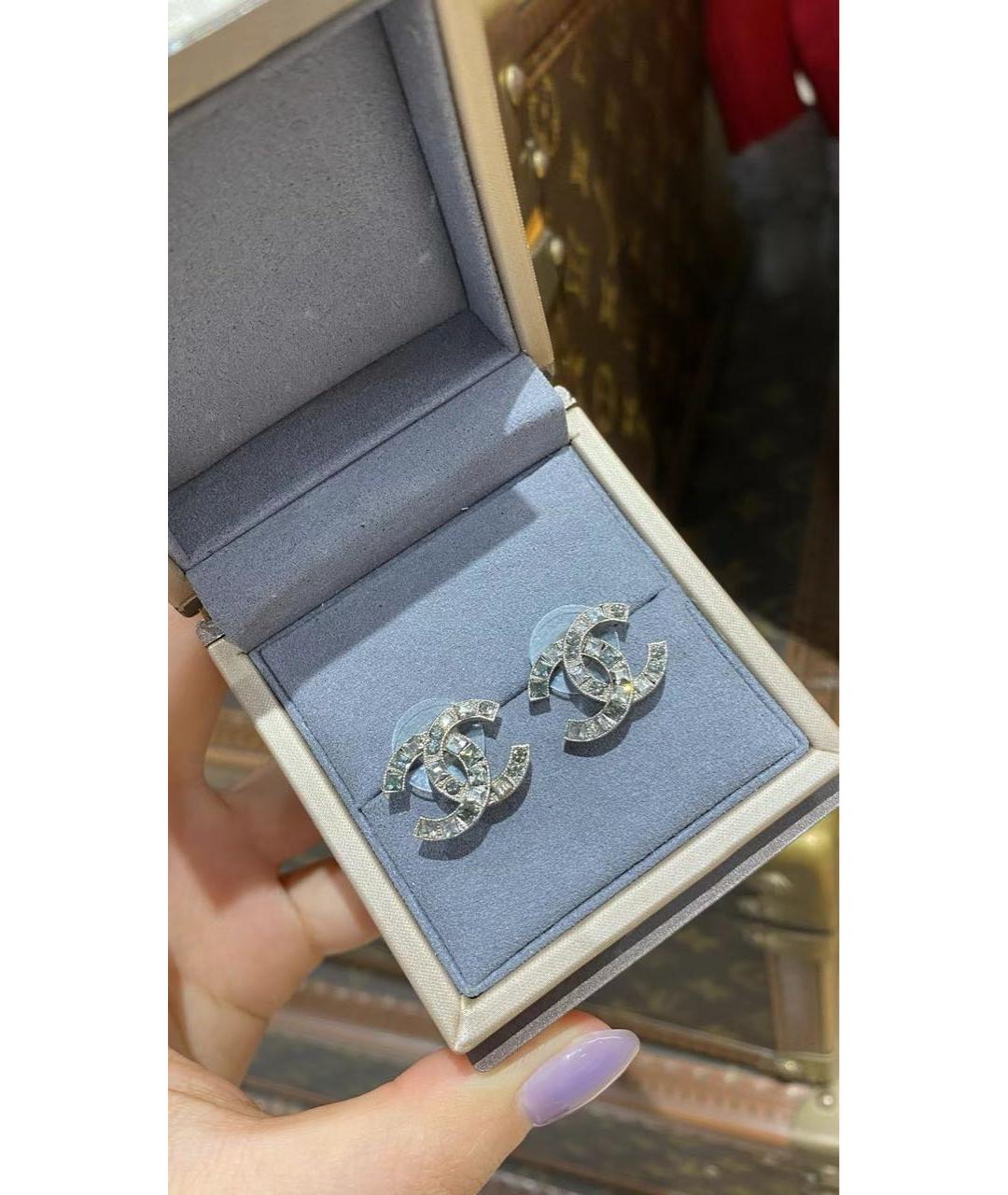 CHANEL Серебряные металлические серьги, фото 3