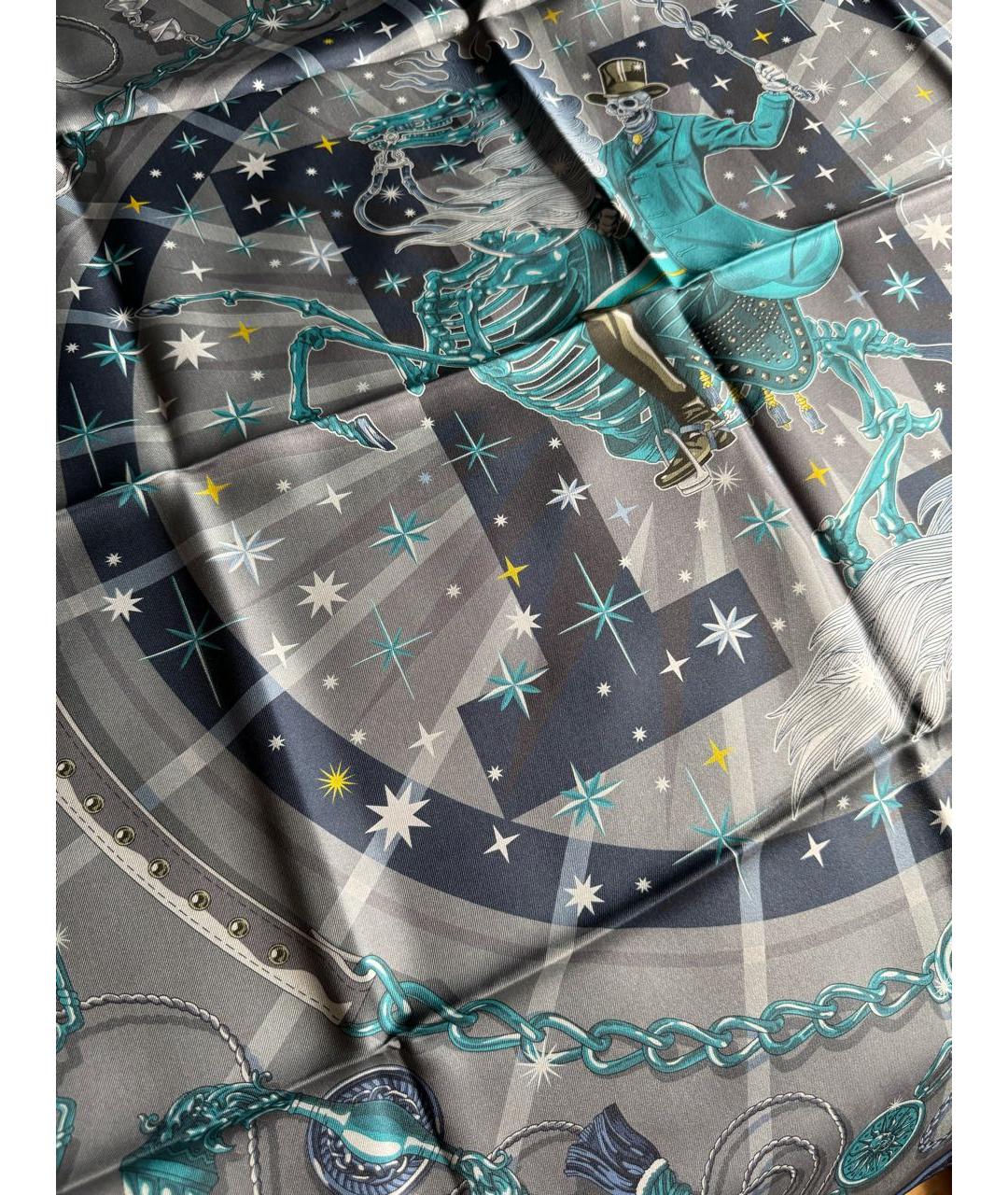 HERMES Серый шелковый платок, фото 2