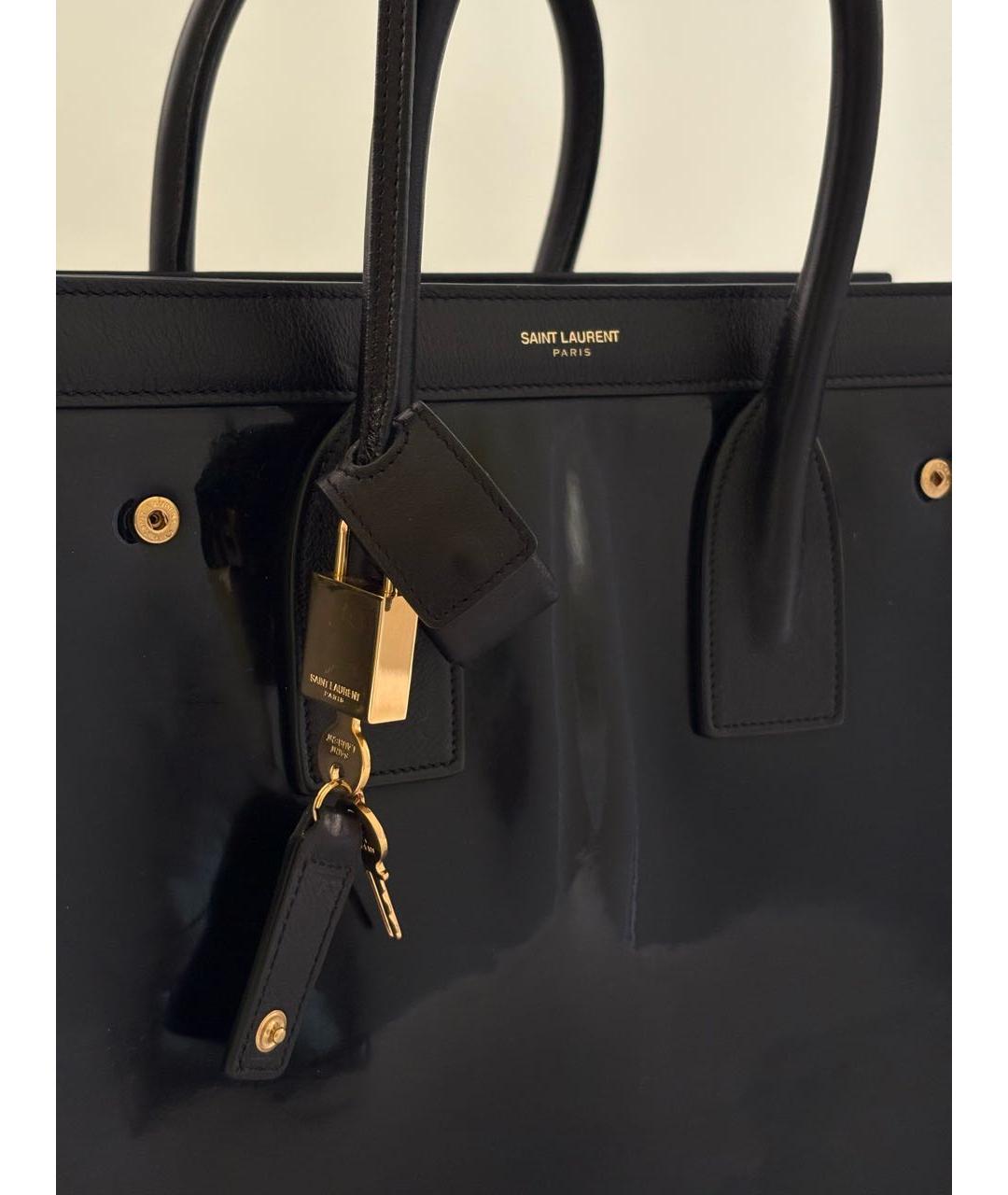 SAINT LAURENT Черная сумка с короткими ручками из лакированной кожи, фото 6