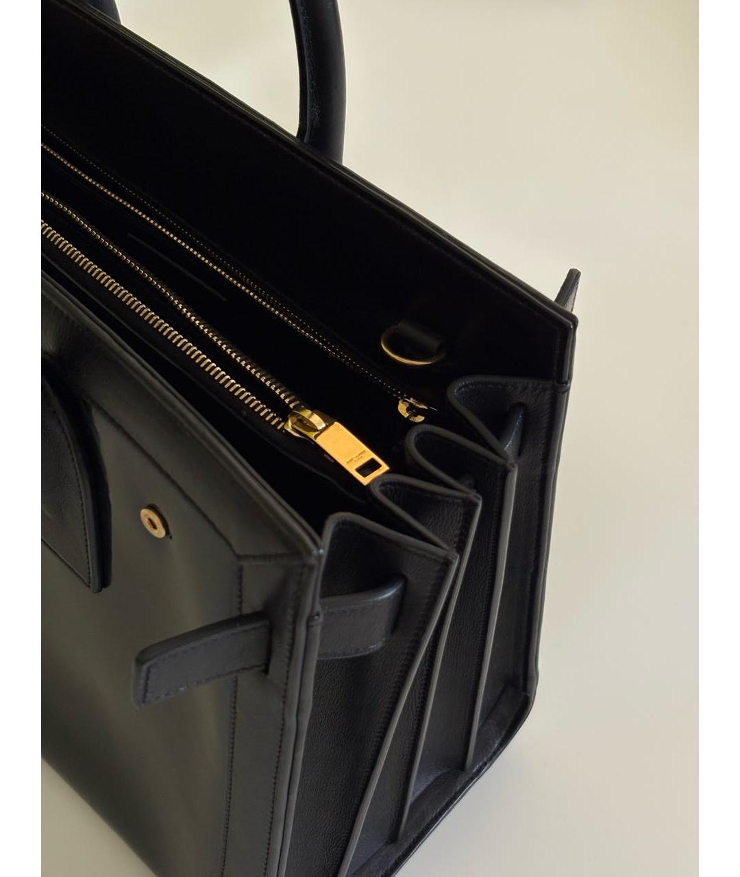 SAINT LAURENT Черная сумка с короткими ручками из лакированной кожи, фото 5