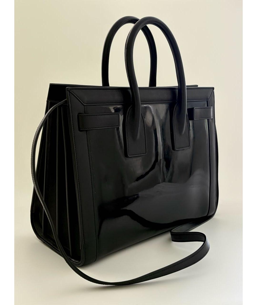 SAINT LAURENT Черная сумка с короткими ручками из лакированной кожи, фото 3