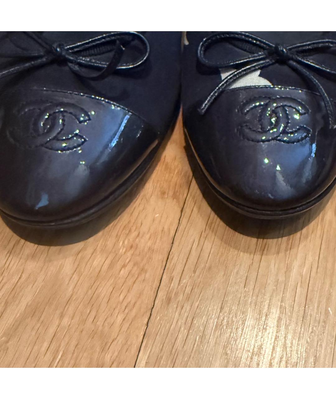 CHANEL Темно-синие текстильные балетки, фото 4