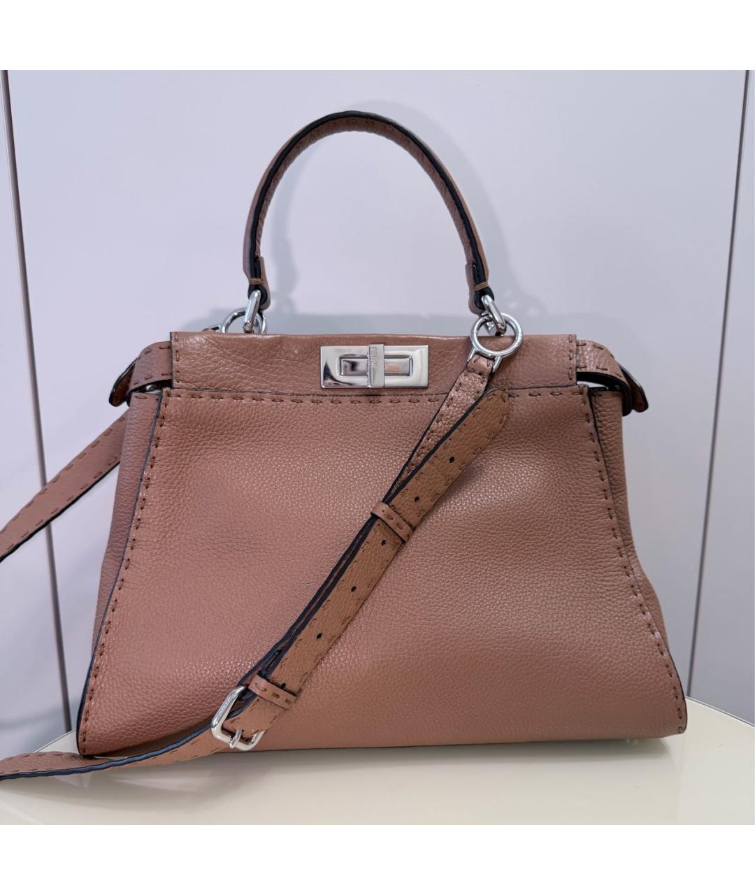 FENDI Коричневая кожаная сумка с короткими ручками, фото 5