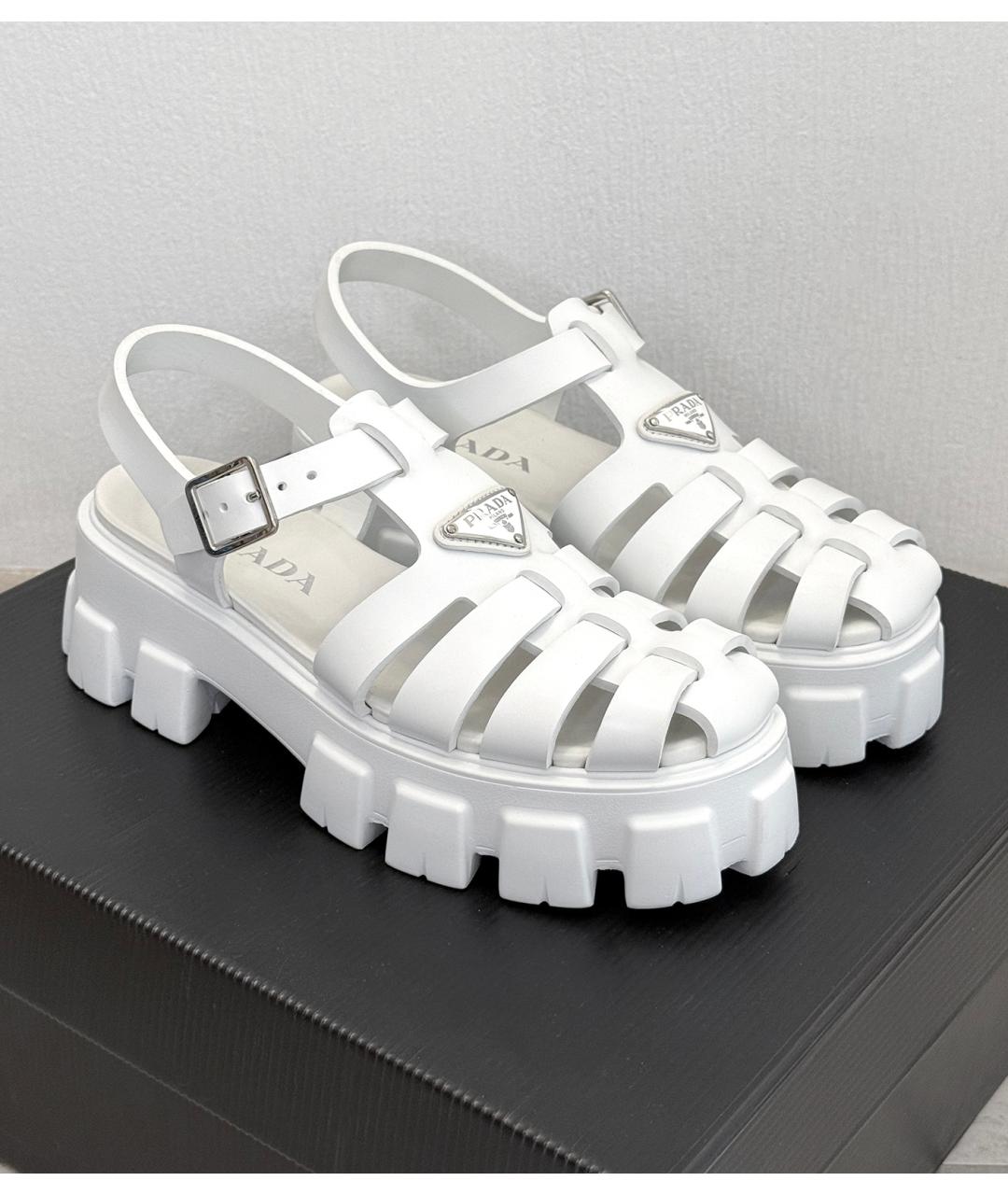 PRADA Белые босоножки, фото 2