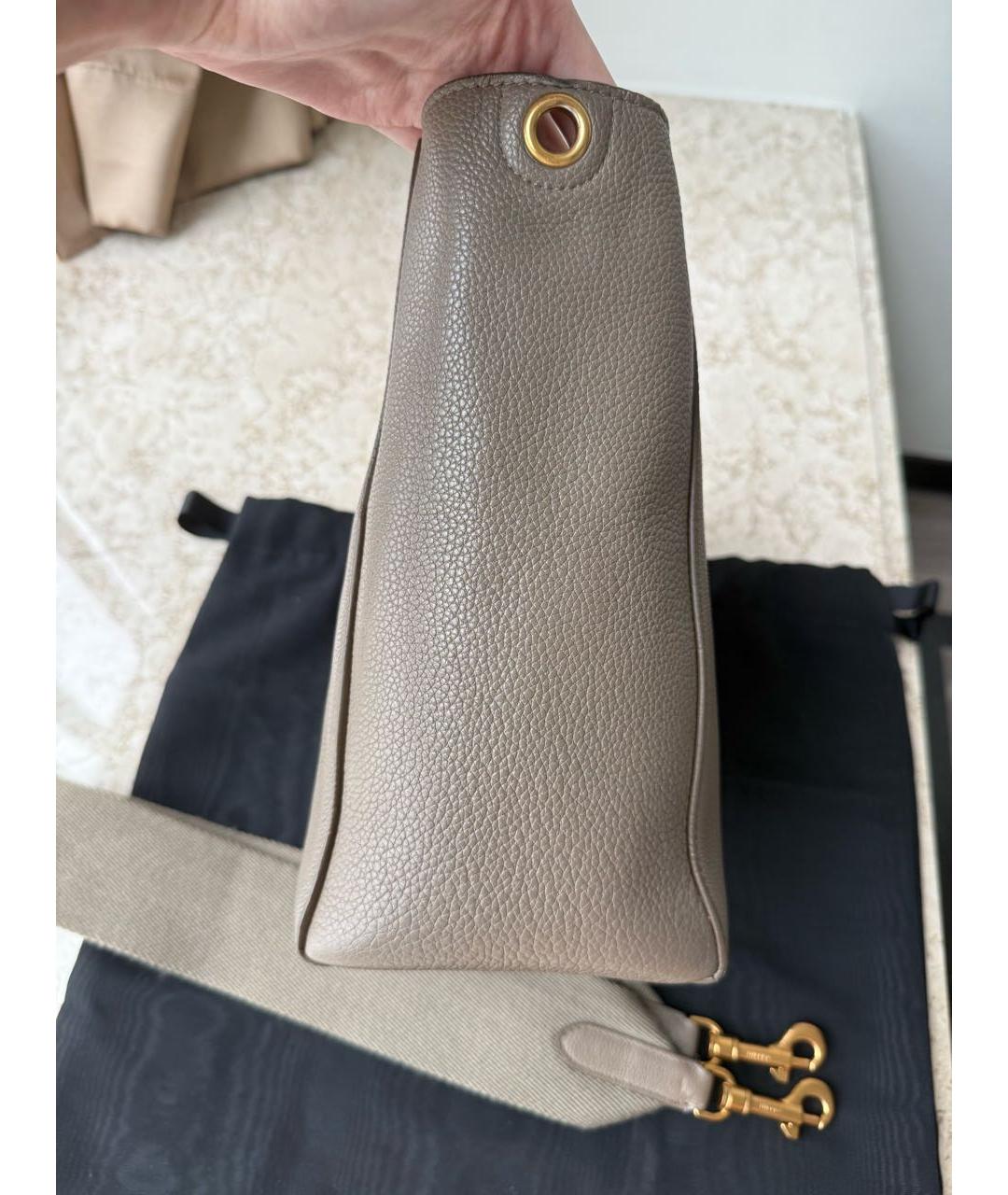 CELINE Бежевая кожаная сумка через плечо, фото 7