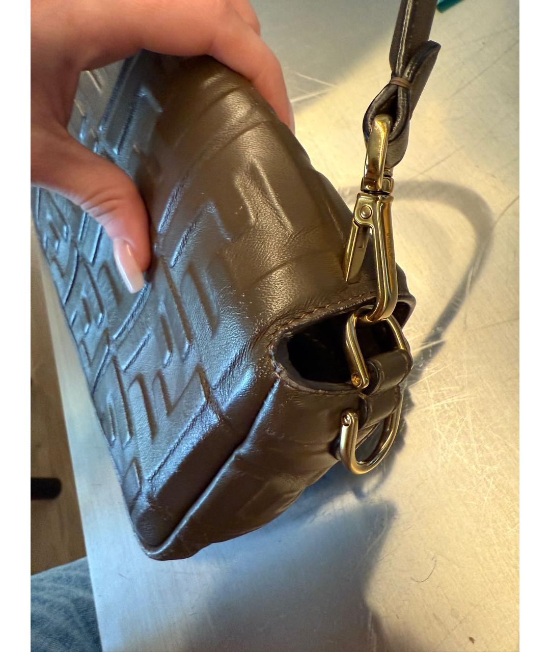 FENDI Коричневая кожаная сумка через плечо, фото 6