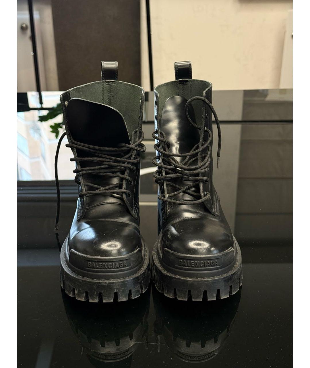 BALENCIAGA Черные ботинки из лакированной кожи, фото 2