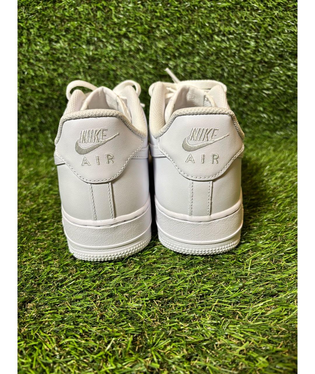 NIKE Белые кожаные низкие кроссовки / кеды, фото 2