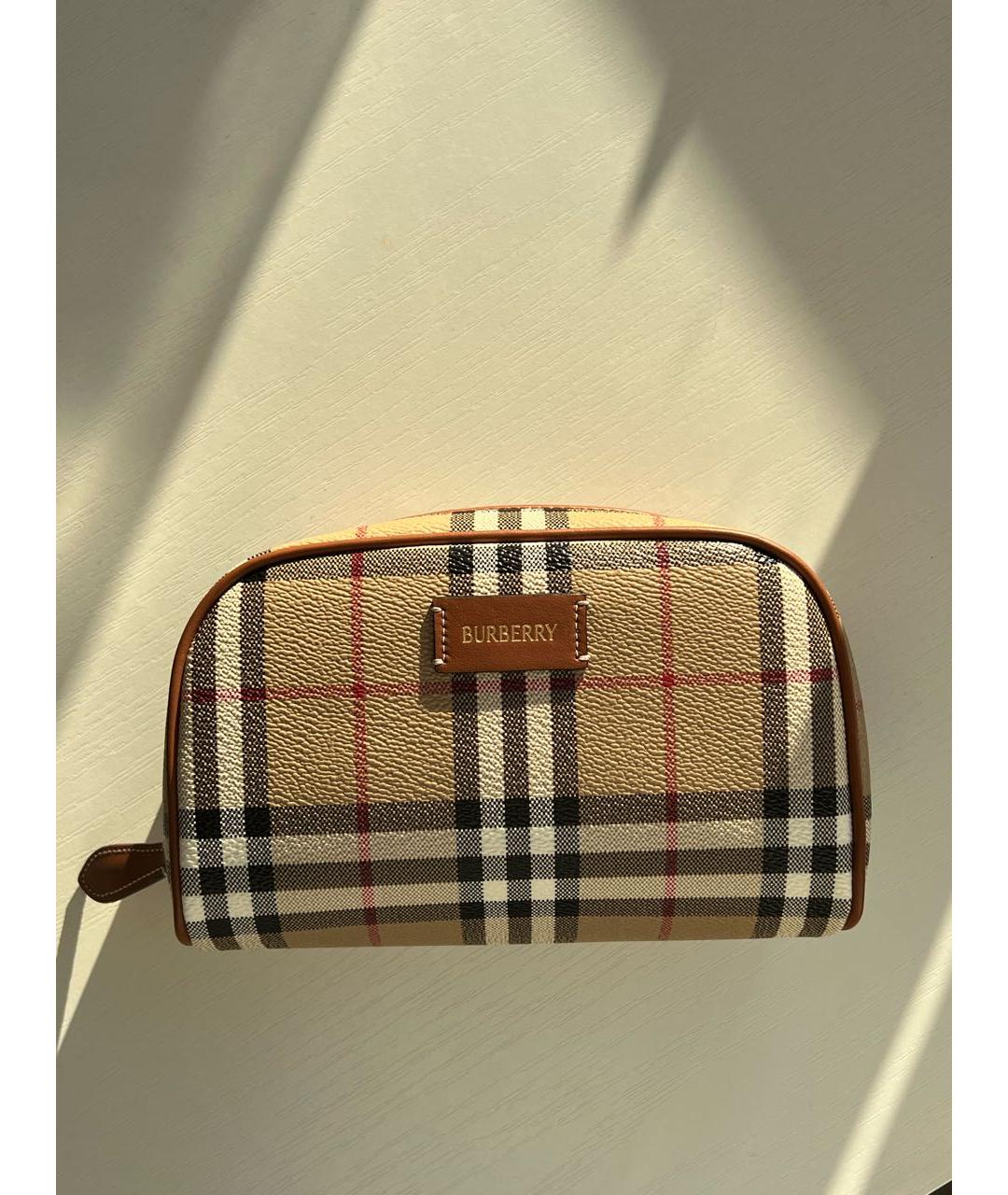 BURBERRY Бежевая косметичка, фото 3