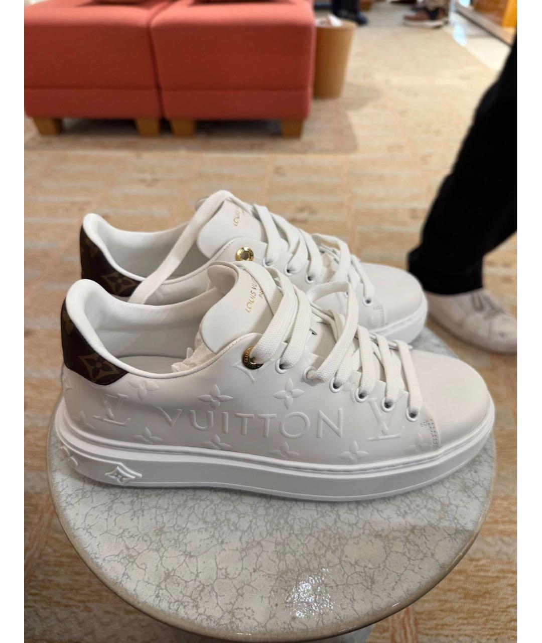 LOUIS VUITTON Белые кожаные кеды, фото 2