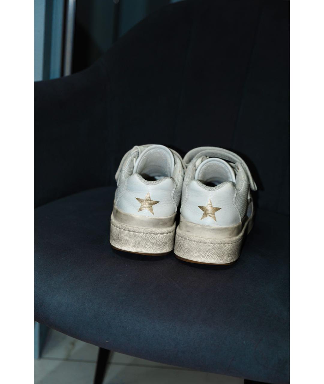 SAINT LAURENT Белые кожаные низкие кроссовки / кеды, фото 4