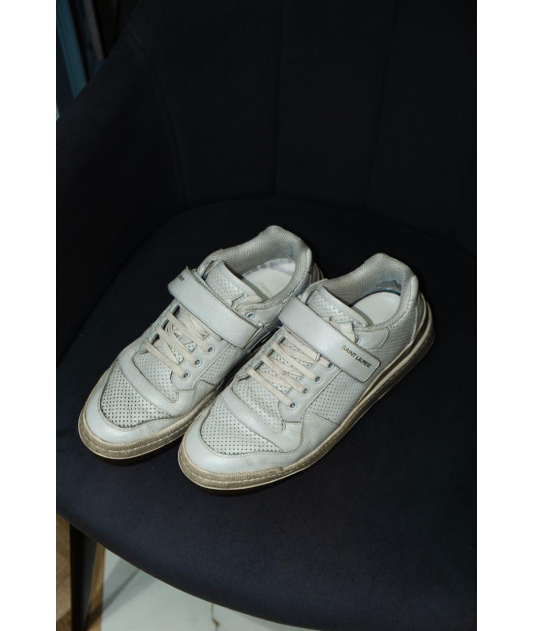 SAINT LAURENT Белые кожаные низкие кроссовки / кеды, фото 2