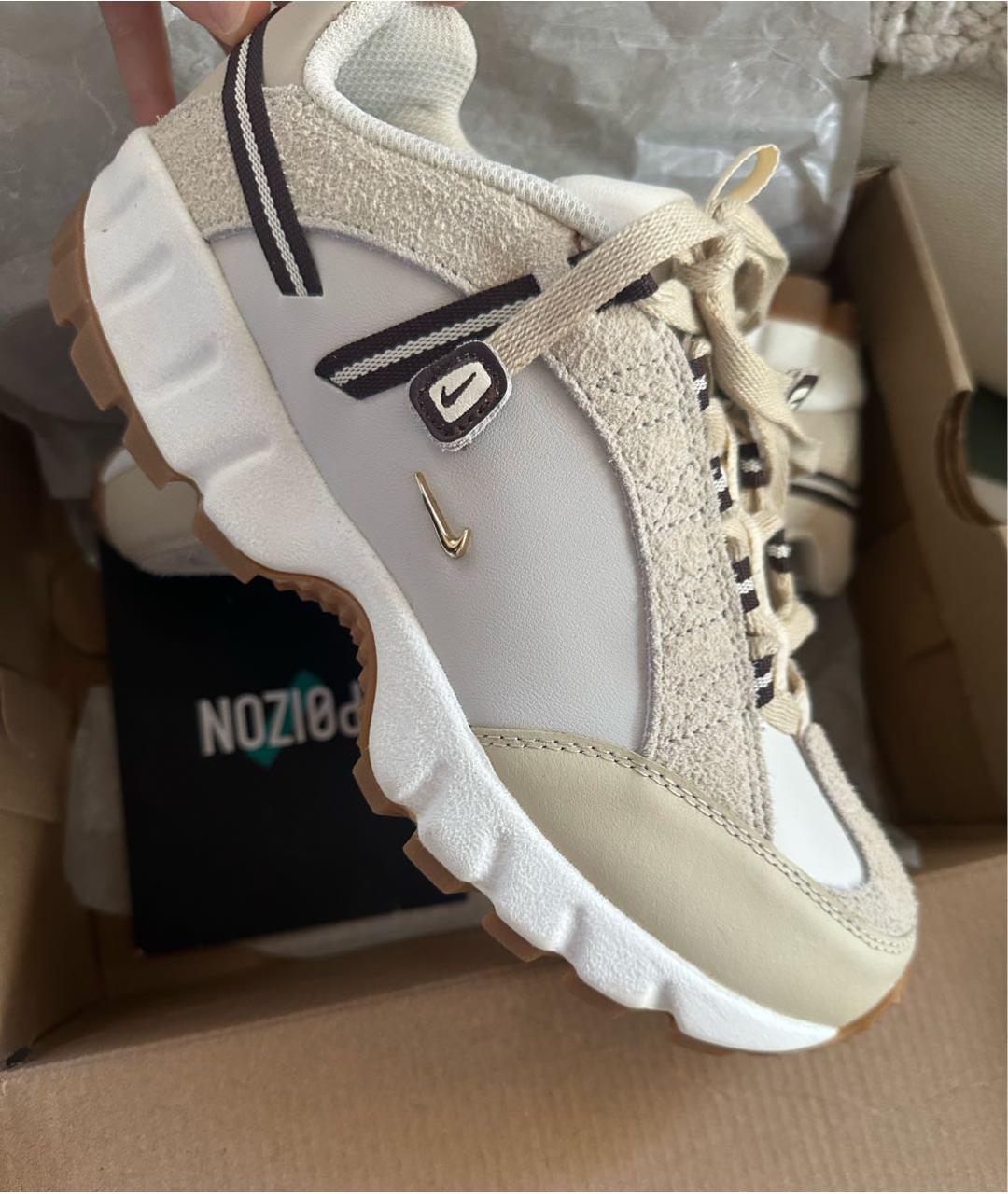 JACQUEMUS Бежевые кроссовки из искусственной кожи, фото 4